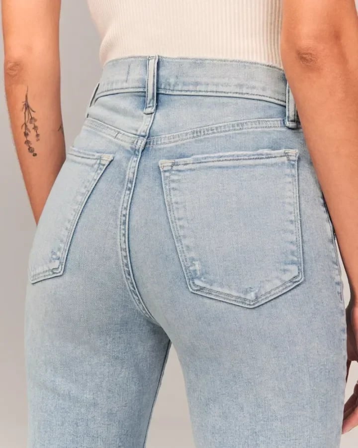 FlareJeans™ - Hochgeschlossene Jeans